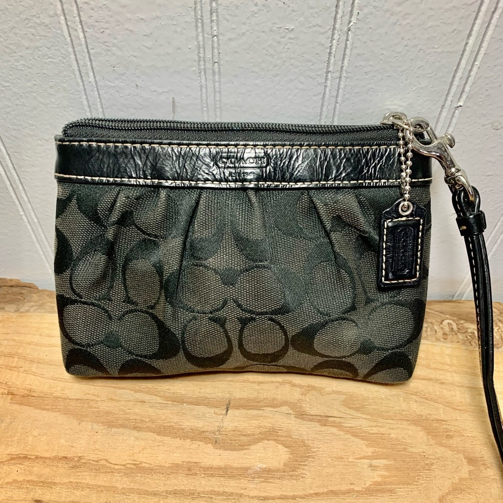 COACH Signature C Canvas Leather Wristlet Pouch Black / Brown